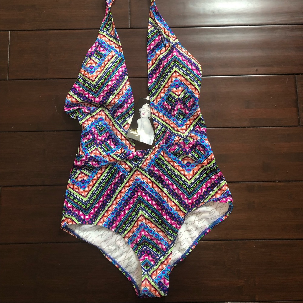 Beautiful Marilyn Monroe halter back bathing suit